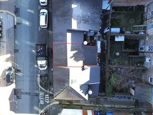 Photo 1- click for photo gallery